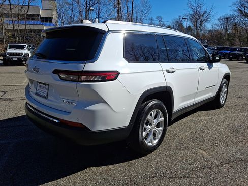 Certified 2023 Jeep Grand Cherokee L Limited AWD/4WD image 7