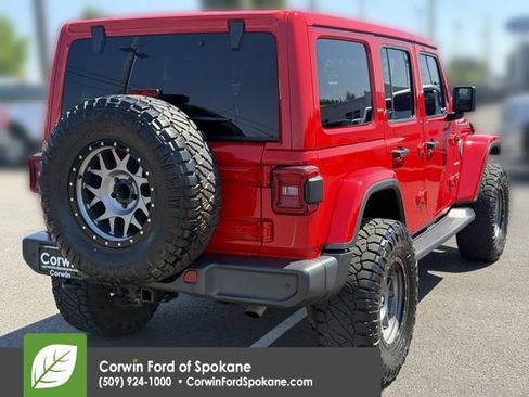 Used 2018 Jeep Wrangler Unlimited Sahara w/ Safety Group AWD/4WD image 14