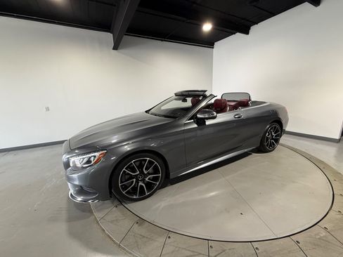 Used 2017 Mercedes-Benz S 550 Cabriolet image 4