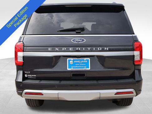 Used 2022 Ford Expedition XLT AWD/4WD image 4
