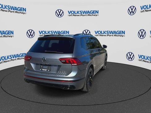 Used 2024 Volkswagen Tiguan SE R-Line FWD image 7