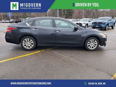 Used 2015 Nissan Altima 2.5 S w/ Power Driver Seat Package FWD image 7