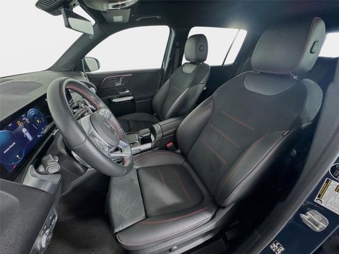 Used 2023 Mercedes-Benz GLB 250 w/ AMG Line image 12