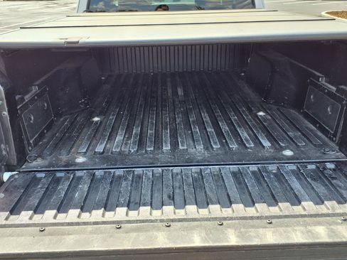 Used 2017 Toyota Tacoma SR AWD/4WD image 20