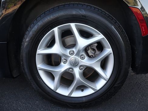 Used 2019 Chrysler Pacifica Touring-L Plus w/ Tire & Wheel Group FWD image 42