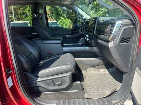 Used 2025 Ford F250 Lariat w/ Lariat Ultimate Package AWD/4WD image 11
