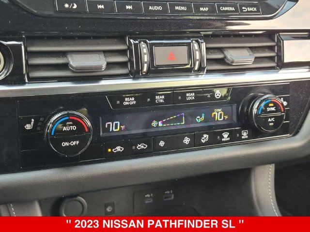 Used 2023 Nissan Pathfinder SL AWD/4WD image 26