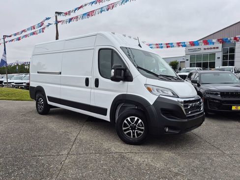 New 2026 RAM ProMaster 2500 w/ Quick Order Package 22G SLT FWD image 1