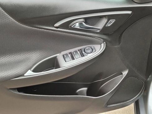 Used 2024 Chevrolet Malibu LT image 19