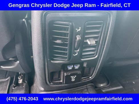 Used 2019 Jeep Grand Cherokee Limited AWD/4WD image 24