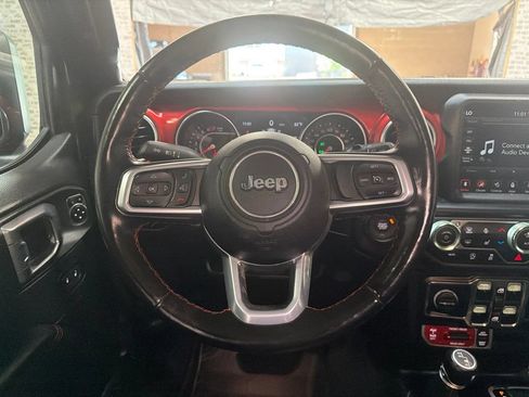Used 2021 Jeep Wrangler Unlimited Rubicon AWD/4WD image 18