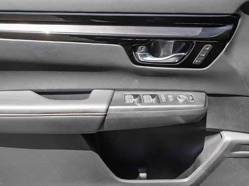 Used 2024 Honda CR-V Sport Touring image 25