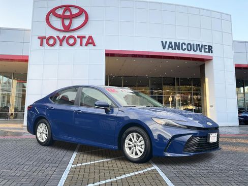 Certified 2025 Toyota Camry LE w/ Convenience Package image 1