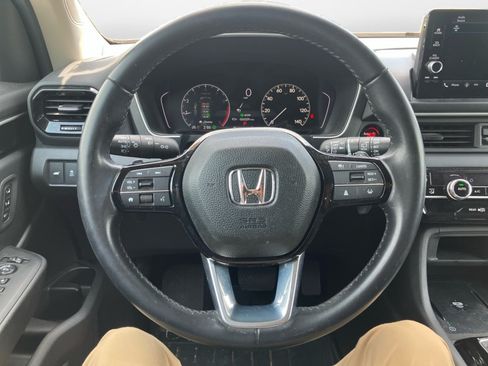 Certified 2025 Honda Pilot EX-L image 13