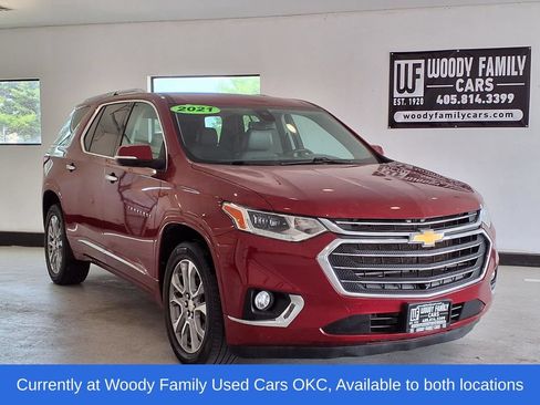 Used 2021 Chevrolet Traverse Premier w/ LPO, Floor Liner Package FWD image 1