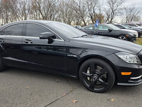 Used 2012 Mercedes-Benz CLS 550 4MATIC image 8