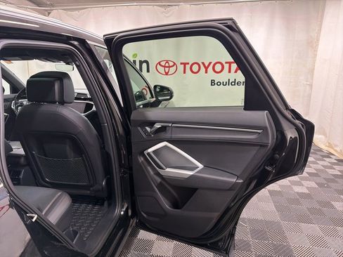 Used 2021 Audi Q3 2.0T Premium image 13