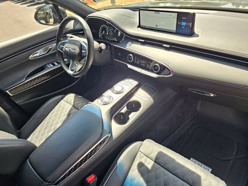 Certified 2025 Genesis GV70 3.5T Sport w/ Sport Prestige Package AWD/4WD image 30