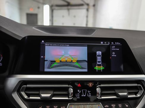 Used 2019 BMW 330i xDrive Sedan AWD/4WD image 18