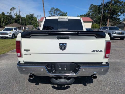 Used 2017 RAM 1500 Laramie w/ Convenience Group AWD/4WD image 5