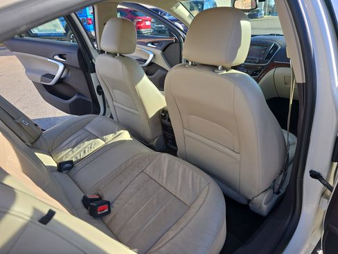 Used 2015 Buick Regal Premium image 12