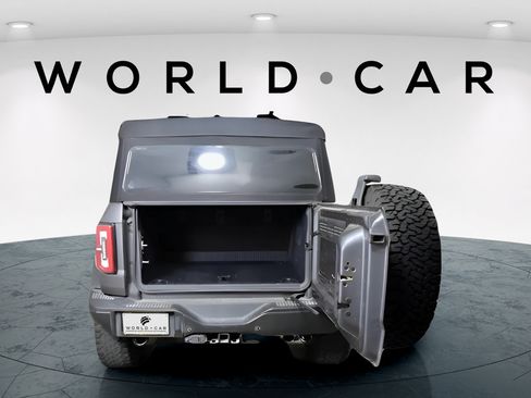 Used 2021 Ford Bronco Badlands AWD/4WD image 4