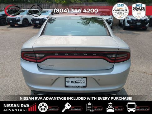 Used 2021 Dodge Charger SXT w/ Leather Interior Group image 6