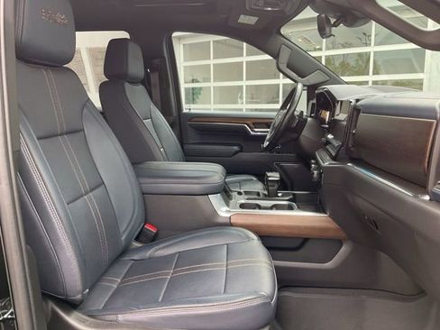 Certified 2023 Chevrolet Silverado 1500 High Country w/ High Country Premium Package AWD/4WD image 9