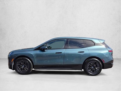 Certified 2024 BMW iX xDrive50 AWD/4WD image 9