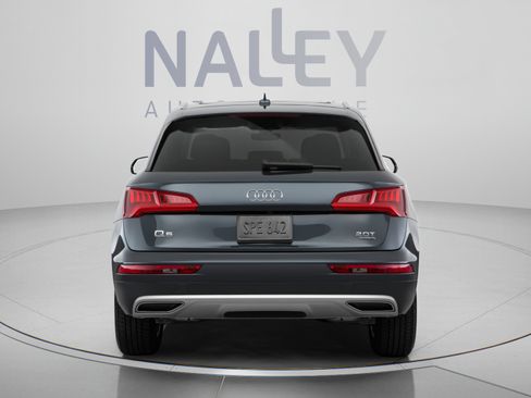 Used 2019 Audi Q5 2.0T Premium w/ Convenience Package AWD/4WD image 3