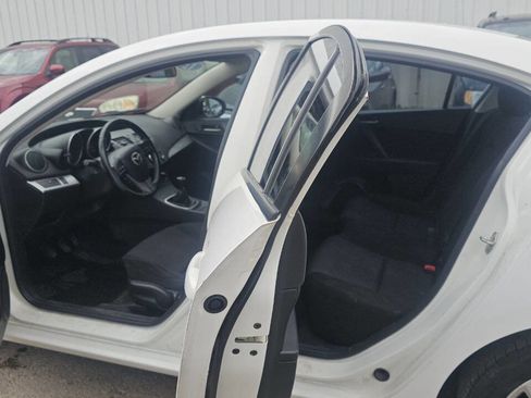 Used 2012 MAZDA MAZDA3 i Touring image 7
