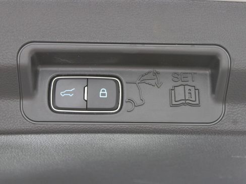 Used 2023 Ford Explorer ST-Line AWD/4WD image 44