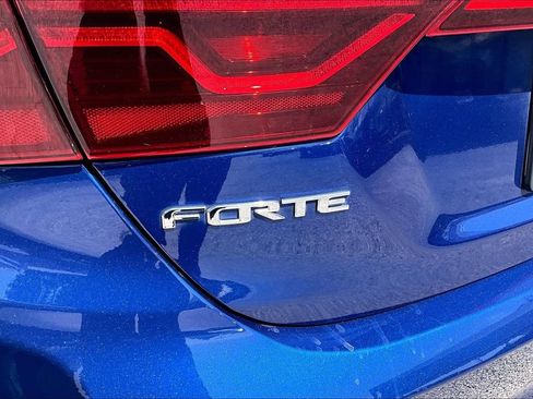 Used 2021 Kia Forte GT-Line FWD image 39
