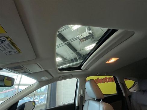 Used 2016 Honda CR-V EX-L image 14