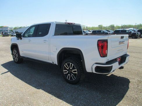 New 2026 GMC Sierra 1500 AT4 w/ AT4 Premium Package AWD/4WD image 8