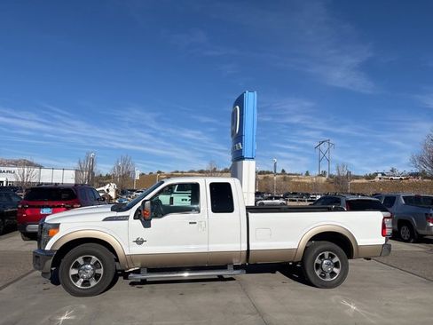 Used 2012 Ford F250 Lariat image 1