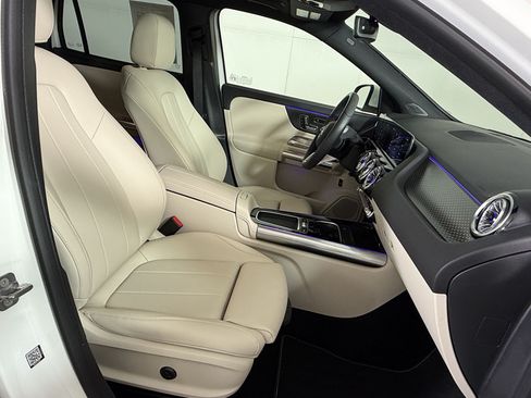 Certified 2024 Mercedes-Benz GLA 250 image 24