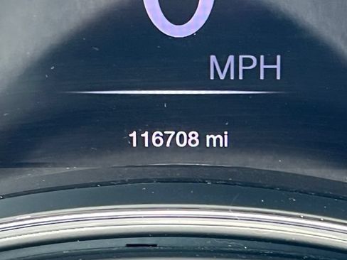Used 2018 Jeep Grand Cherokee Altitude AWD/4WD image 6