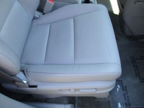 Used 2013 Honda Odyssey Touring image 28
