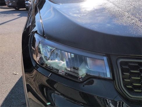 New 2026 Jeep Compass Trailhawk image 9