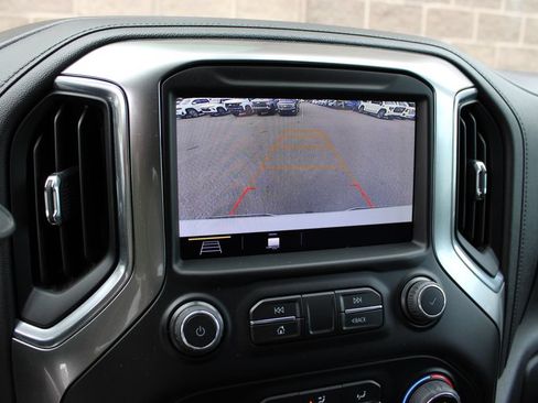 Used 2019 Chevrolet Silverado 1500 RST AWD/4WD image 22