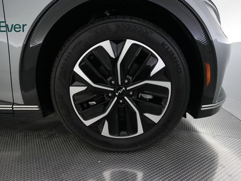 Used 2024 Kia EV6 Wind w/ Wind Technology Package RWD image 20