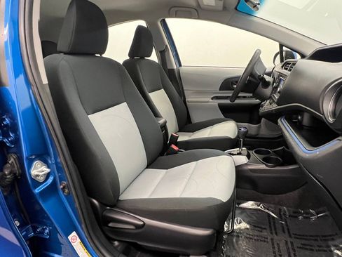 Used 2013 Toyota Prius C Three image 12