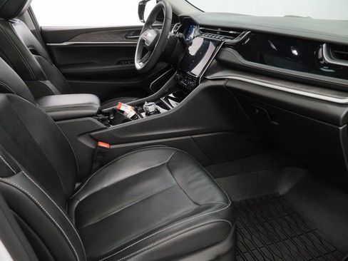 Used 2022 Jeep Grand Cherokee Limited 4xe image 48