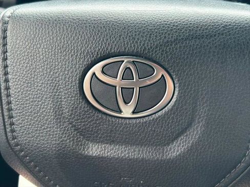 Certified 2025 Toyota Tacoma TRD Sport RWD image 36