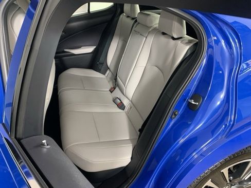 Used 2023 Lexus UX 250h AWD w/ Premium Package image 32