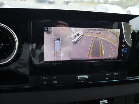 Used 2024 Mercedes-Benz Sprinter 144 Cargo image 10