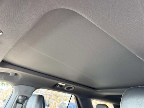 Certified 2025 Ford Explorer ST image 30