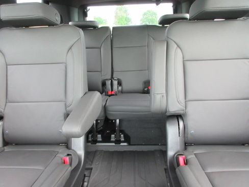 New 2026 Chevrolet Tahoe LT w/ Comfort Package AWD/4WD image 21