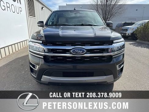 Used 2024 Ford Expedition Limited image 9